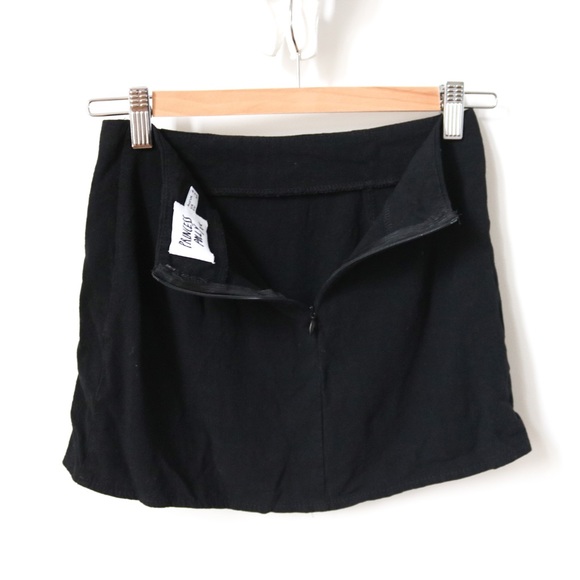 SOLD! PRINCESS POLLY SELBY MINI SKIRT BLACK ECO - Picture 8 of 9